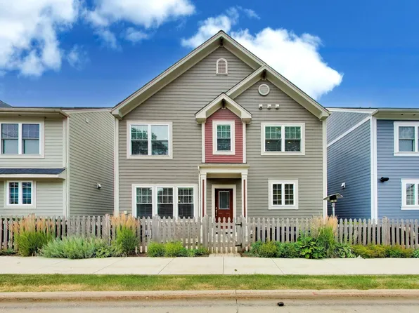 225 N Brockway St, Palatine, IL 60067
