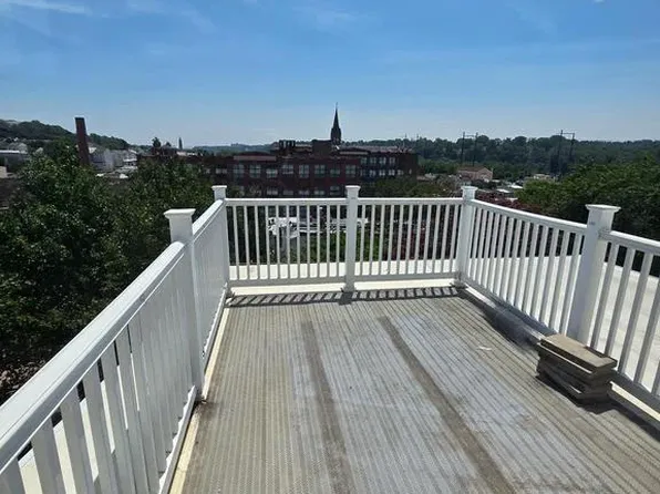 218 Ripka St Floor 3, Philadelphia, PA 19127