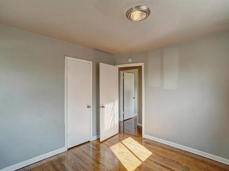5325 NW Euclid Ave — Photo 20