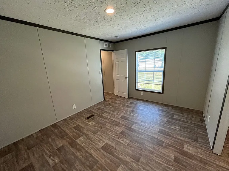 515 Tom Mann Rd — Photo 27