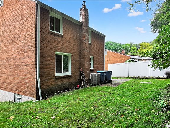 2nd image of 11400 Azalea Dr