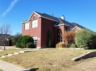 4548 Corner Brook Ln, Fort Worth, TX