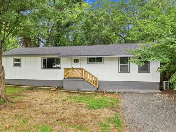 260 Lang St SE, Cleveland, TN 37311