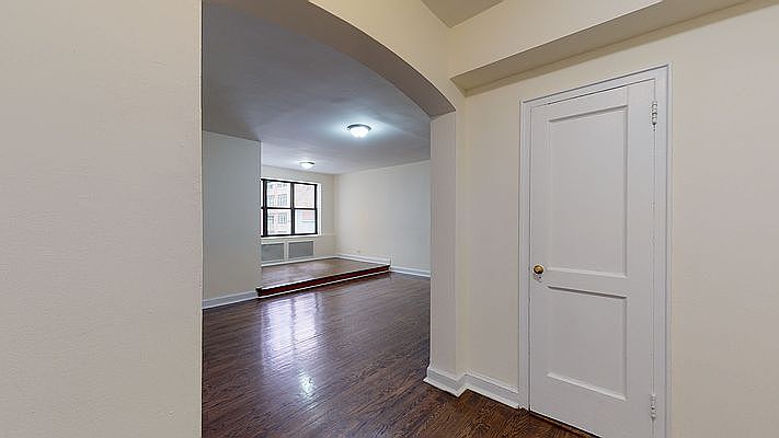 1st image of 246 E 45th St #7S