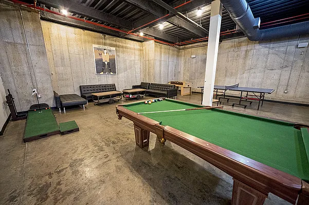 Rented by Level Group | media 29