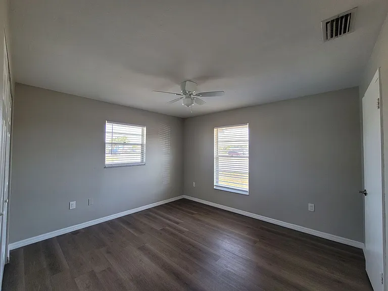 1904 Santa Barbara Blvd #4 — Photo 8