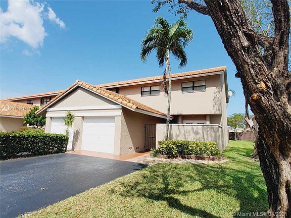 2nd image of 8823 SW 113th Place Cir W #8823
