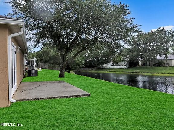 4th image of 12615 Ash Harbor Dr