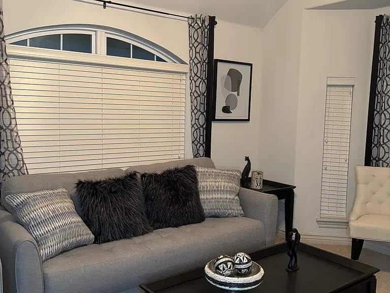 3312 Valley Mdw — Photo 3