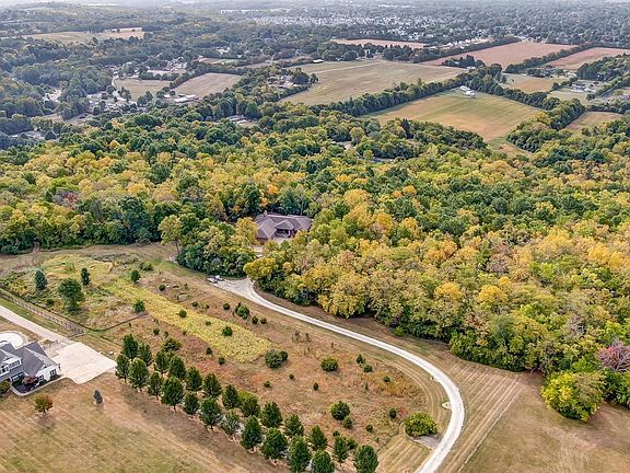 4th image of 4812 Long Farms Ln