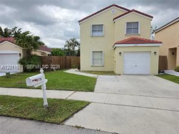 6178 Buena Vista Dr, Pompano Beach, FL 33063