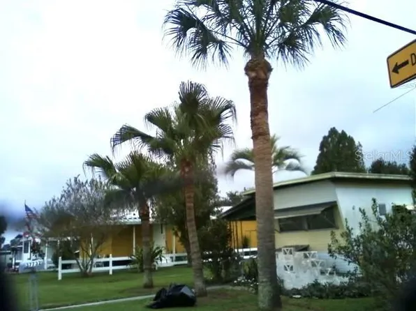 37732 DEBLE AVENUE, ZEPHYRHILLS, FL 33542