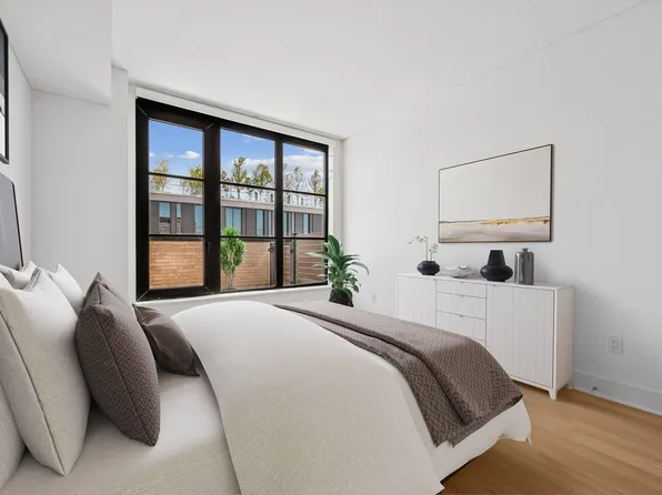 499 President Street image 10 of 36