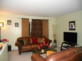 224-25 Hillside Ave, Queens Village, NY 11427