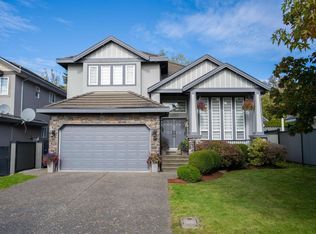 14135 90a Ave, Surrey, BC V3V 8E1