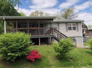 206 Avalon St, Athens, TN 37303