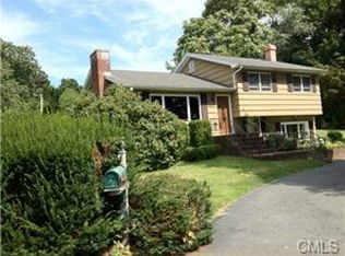 47 Laurel Heights Rd, Shelton, CT 06484