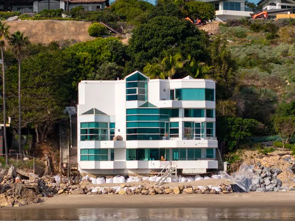 27960 Sea Lane Dr, Malibu, CA 90265