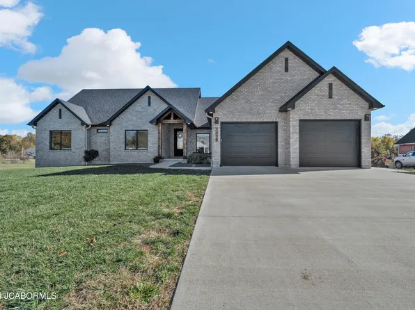 1050 Henley Blvd, California, MO 65018