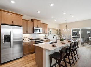 13654 Pine Dr, Rogers, MN 55374