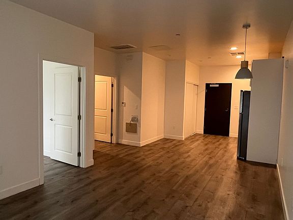 4th image of E Plaza Blvd E #106