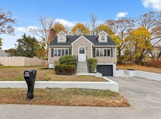 86 Martin Ter, Dracut, MA 01826