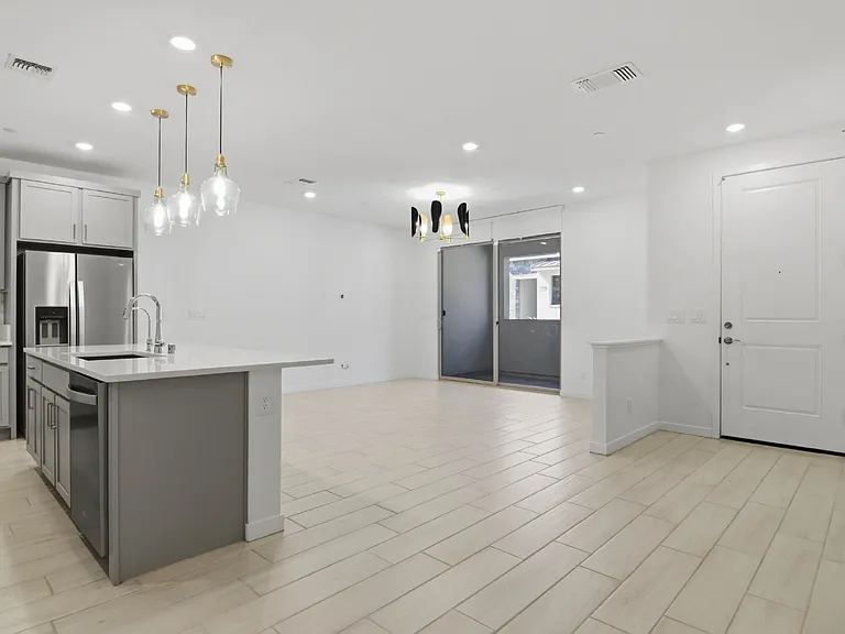 11403 Ethereal Landing Ave — Photo 7