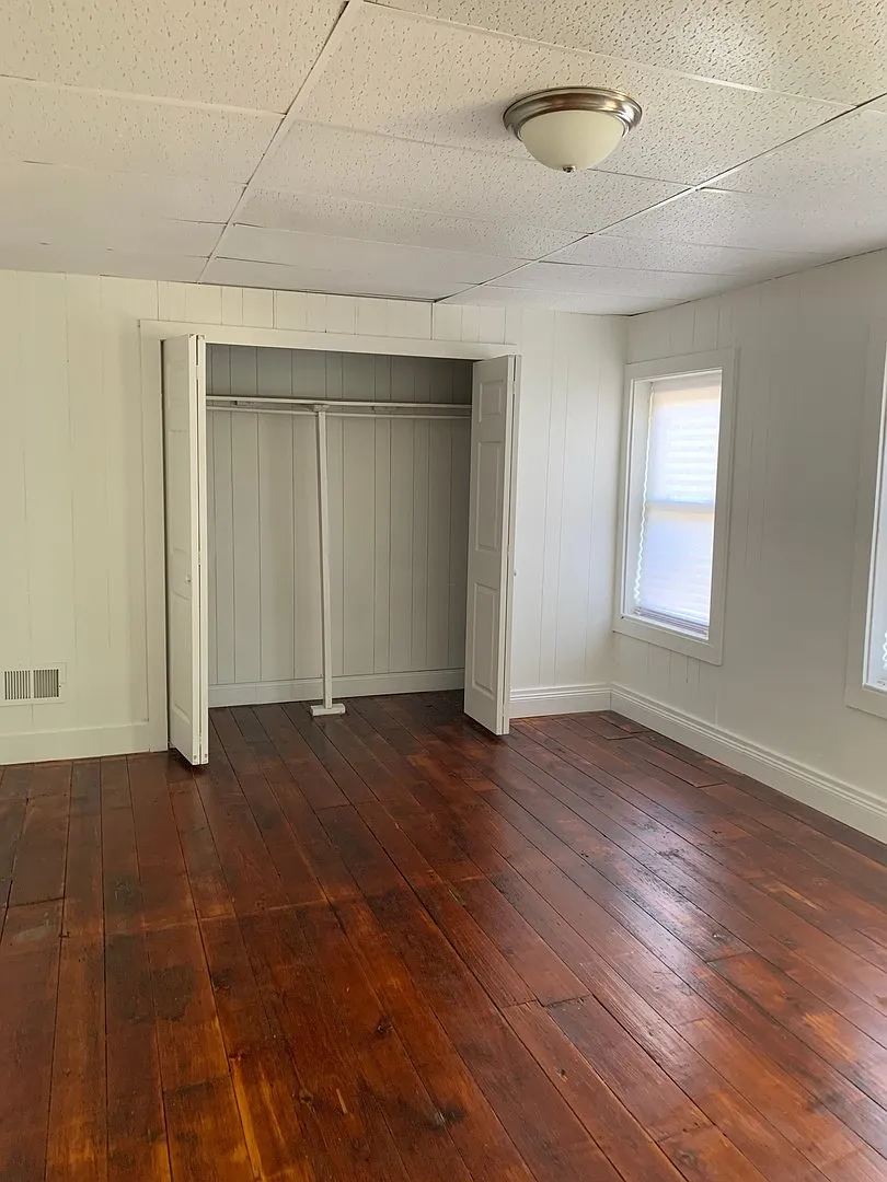 Coming Soon! York City Sd — Photo 2