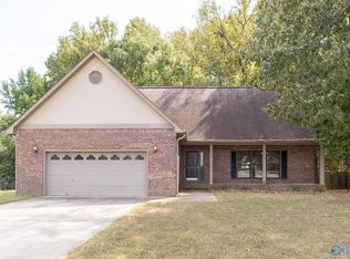 202 Rosecliff Dr, Harvest, AL 35749
