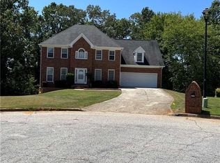 6209 Southland Forest Dr, Stone Mountain, GA 30087
