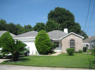 987 Southern Oaks Ct, Fort Walton Beach, FL 32547