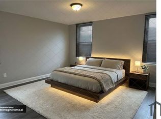 2604 E Chase St, Baltimore, MD 21213