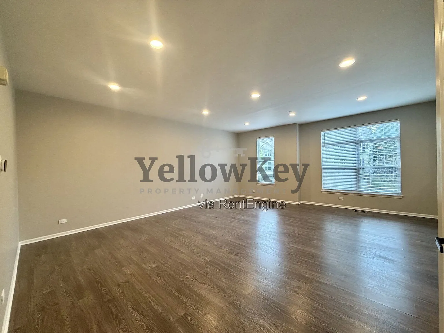 3 bed, 2.5 bath, 1776 sqft, $2,700 — Photo 4
