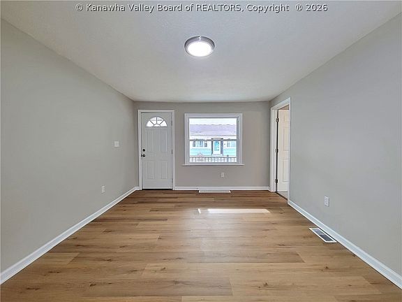 4th image of 15 138th St