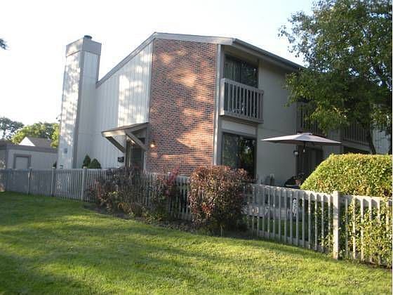 1st image of 527 Yosemite Ct