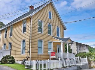 321 Goddard Ave, Bridgeport, CT 06610