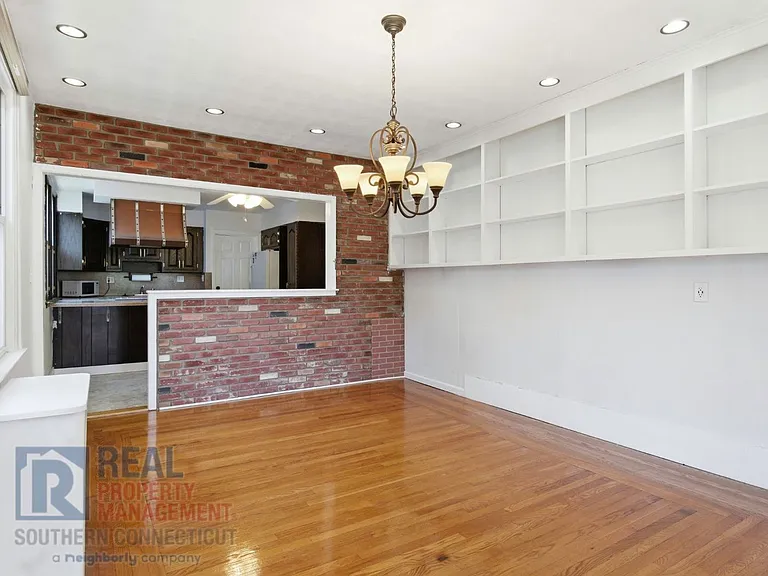 30 Coram St #2 — Photo 6