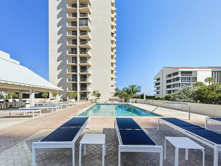 4200 N Ocean Dr #2-405 — Photo 23