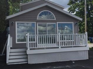 4 Ferdinand Passway Ave #2, Leominster, MA 01453