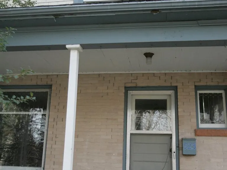 923 S Gilpin St — Photo 1