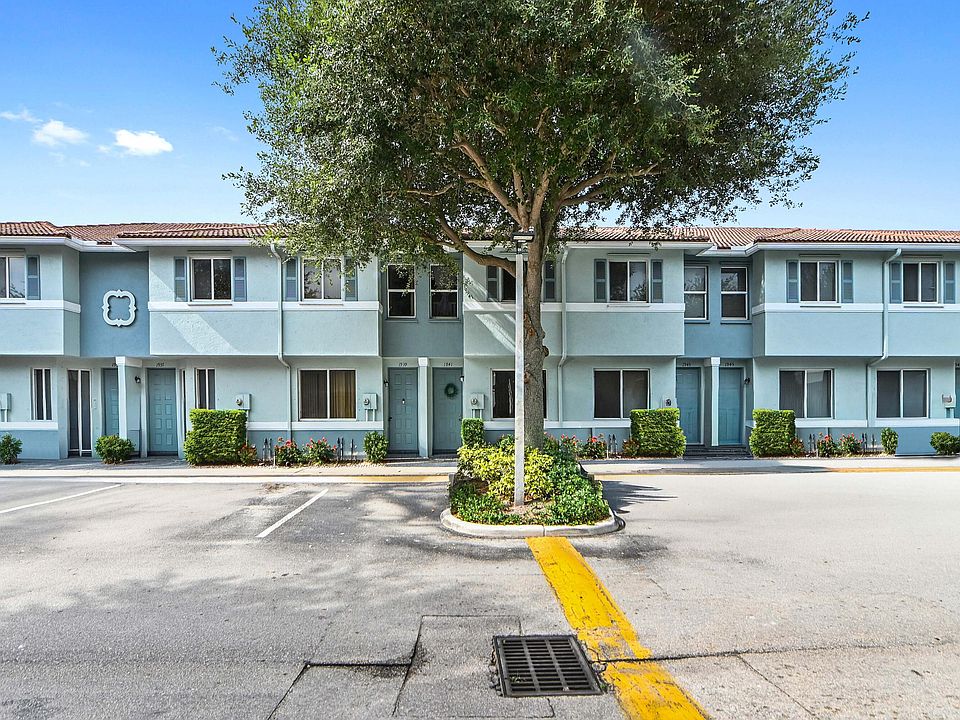 1st image of 1941 Gardenia Court
