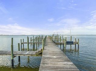 9427 Palmetto Ridge Ct, Navarre, FL 32566