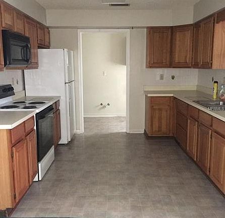 3rd image of 3481 NE Masters Ave