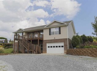 165 Sandy Bottom Ln, Ten Mile, TN 37880