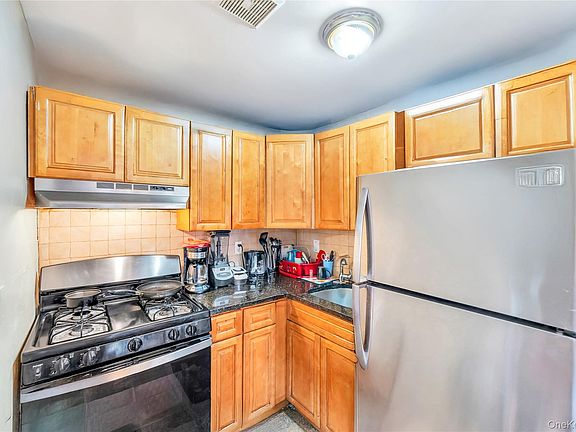 5th image of 191-11 119th Avenue