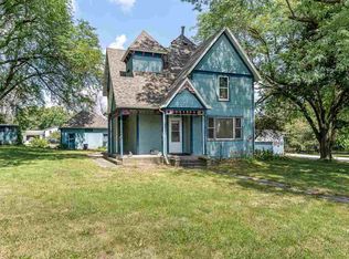 431 Hickory St E, Riverside, IA 52327