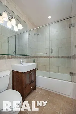 Rented by REAL New York | media 28