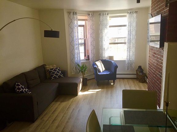 2nd image of 3027 Kennedy Blvd #46