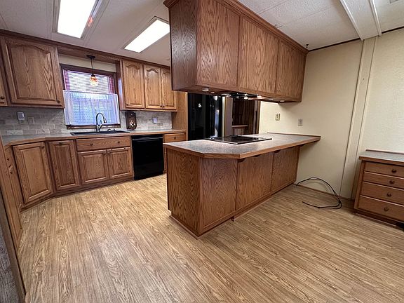 5th image of 2320 17th St