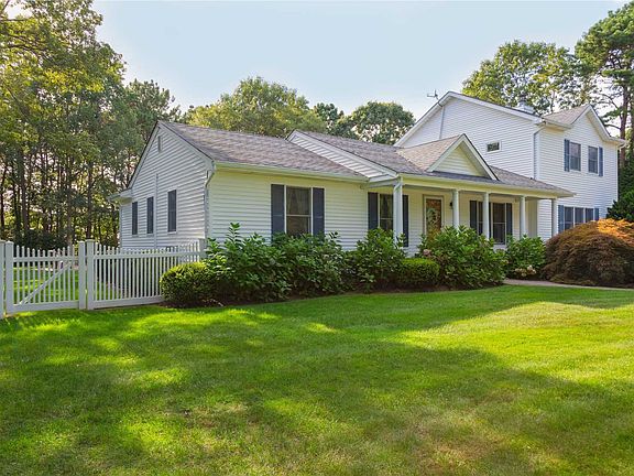 2nd image of 16 Evergreen Dr